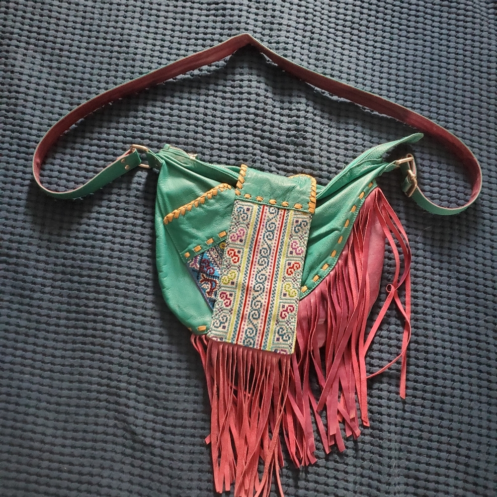 Lokoa leather purse
